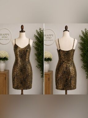 Planet Gold Metallic Gold Velvet Cowl Bodycon Dress